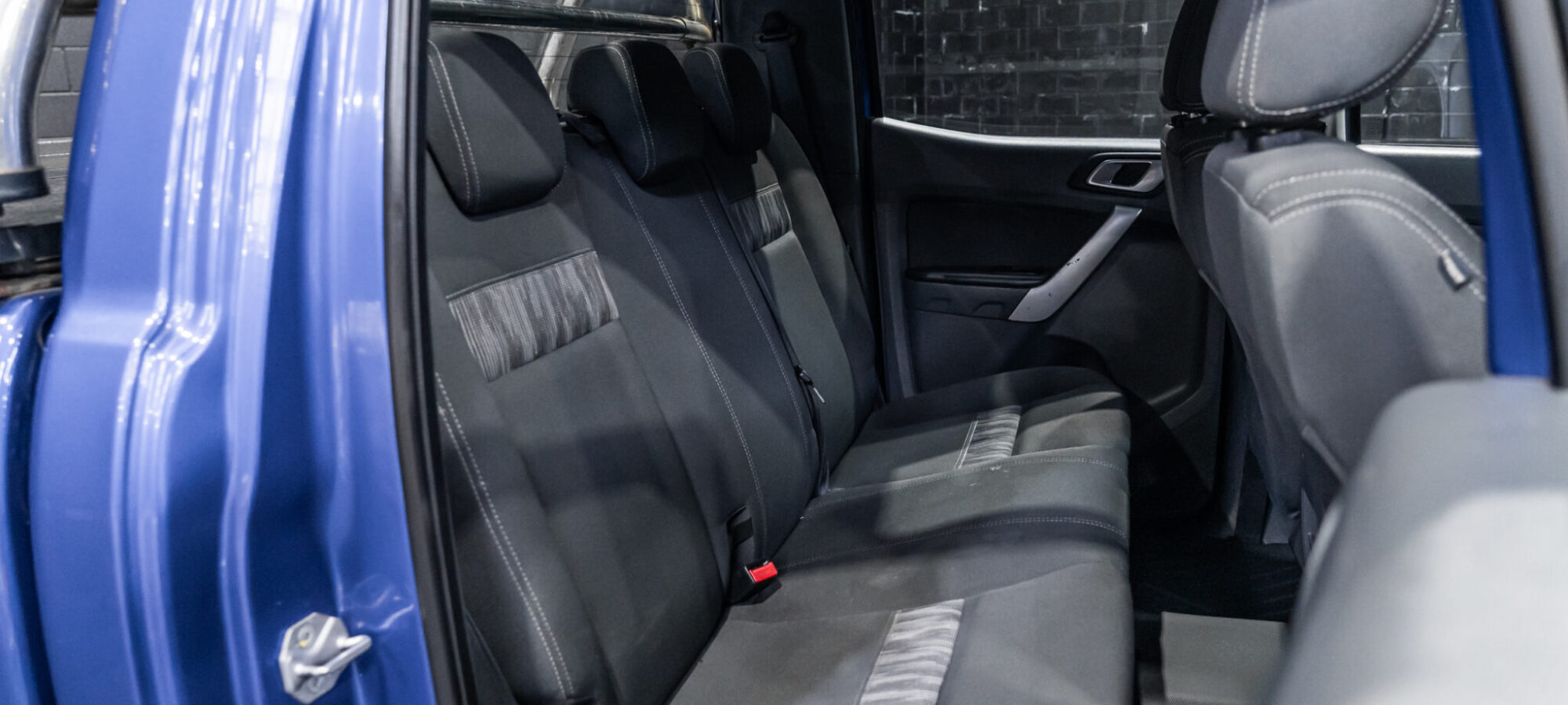 Vehicle Gallery Image