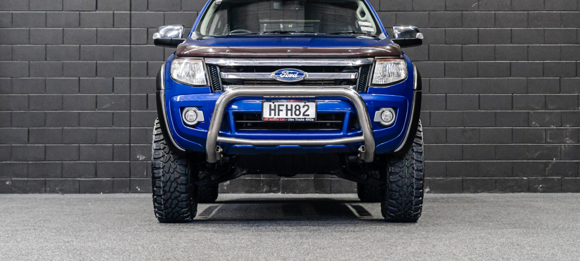 Vehicle Gallery Image