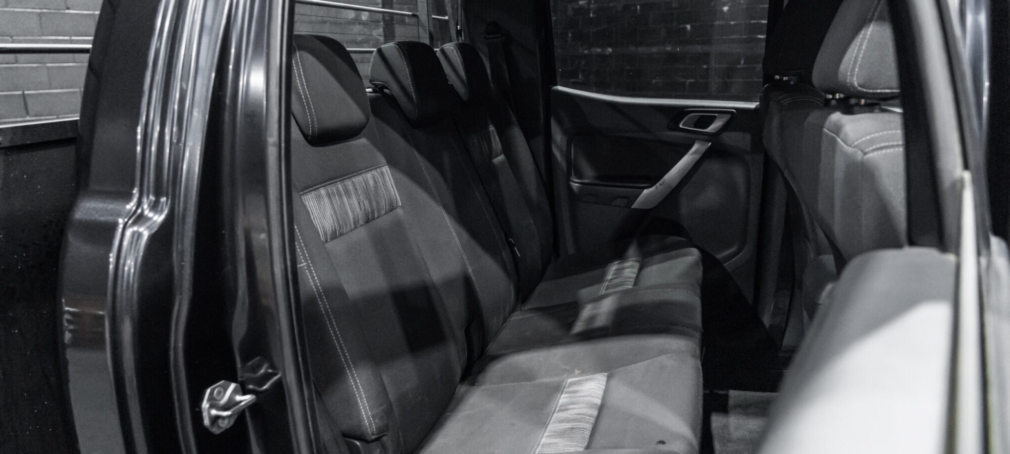 Vehicle Gallery Image