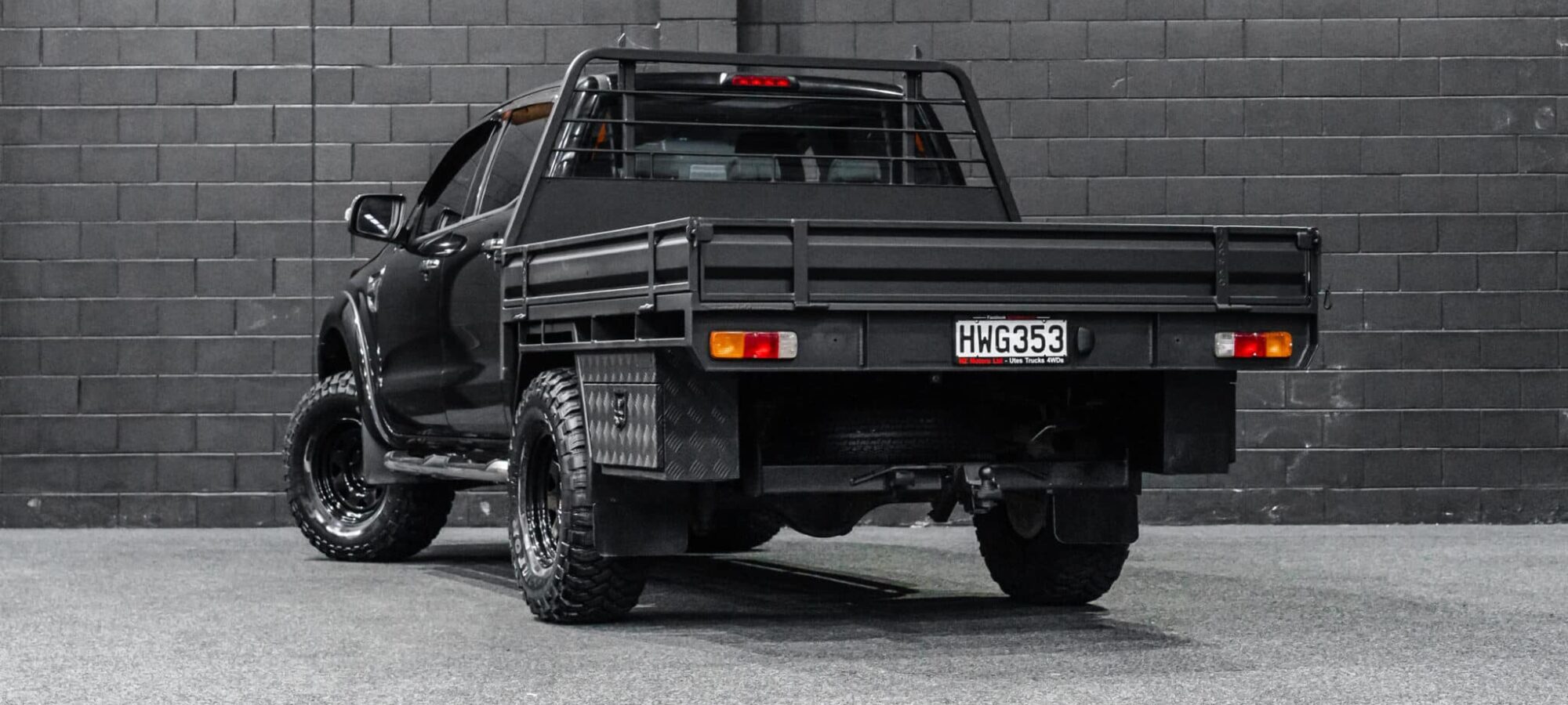 Vehicle Gallery Image