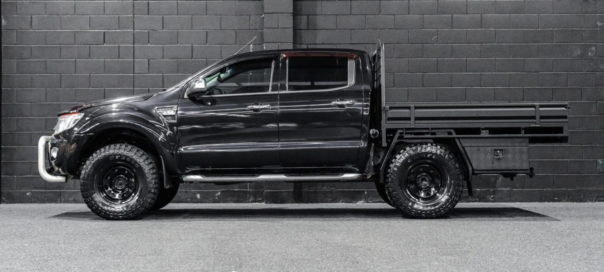 Vehicle Gallery Image