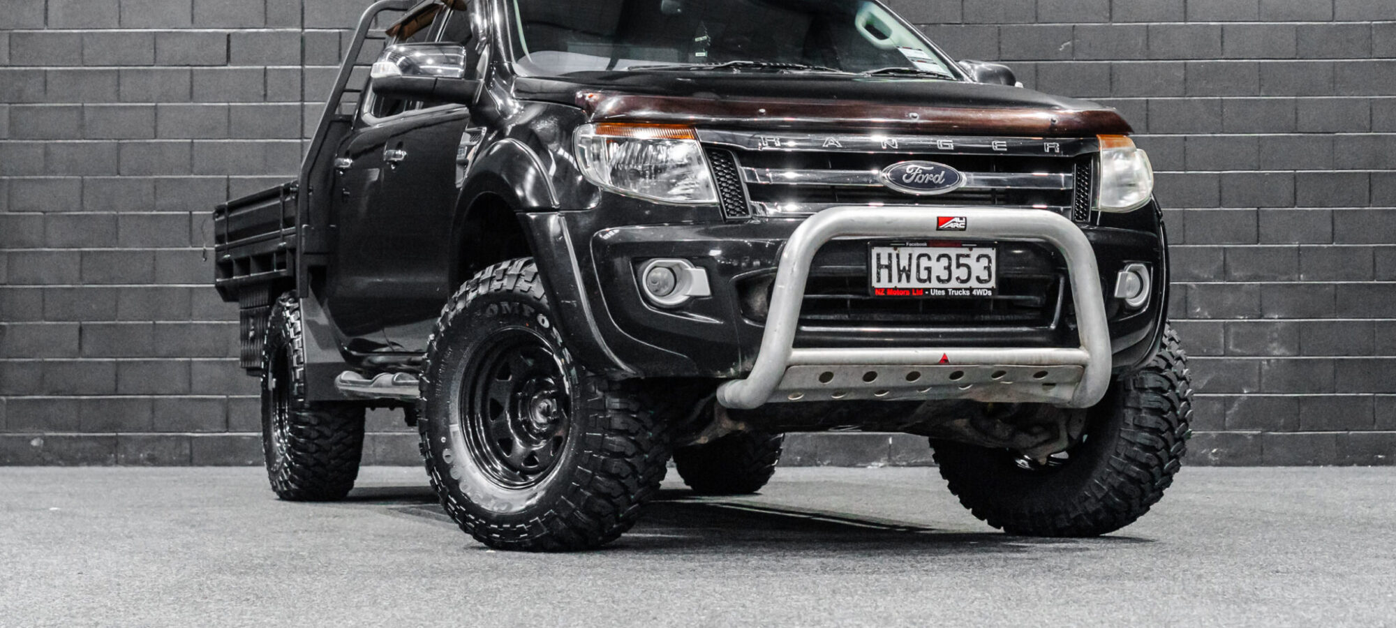 Vehicle Gallery Image