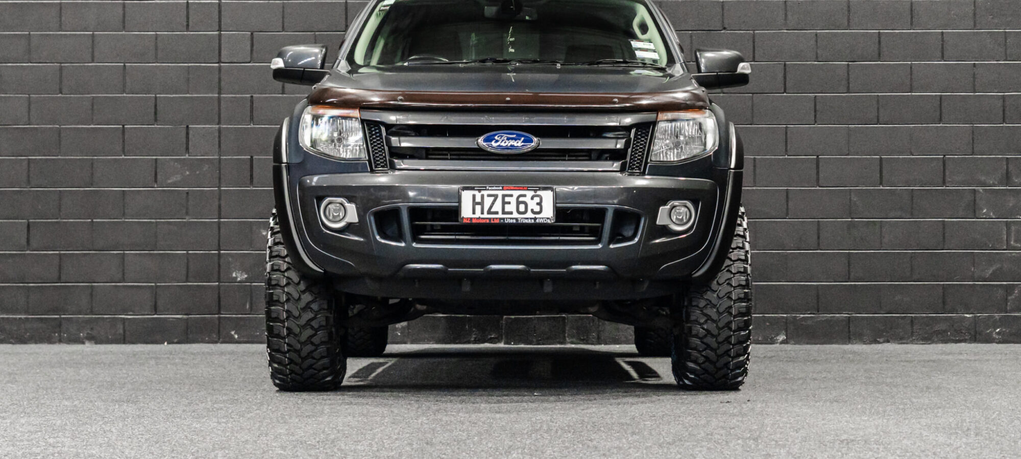 Vehicle Gallery Image