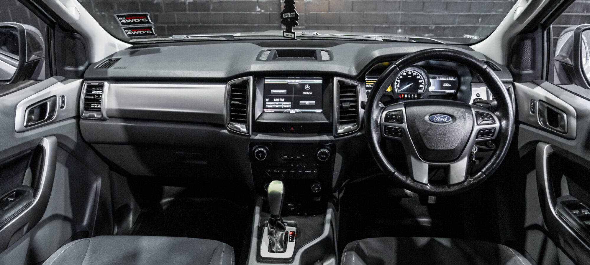 Vehicle Gallery Image