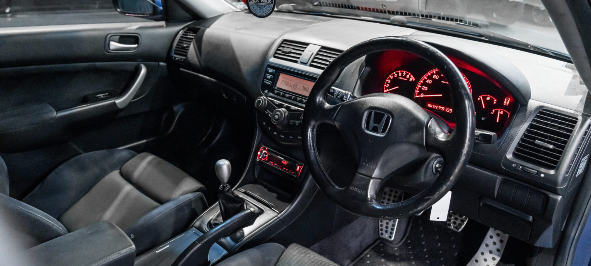 Vehicle Gallery Image