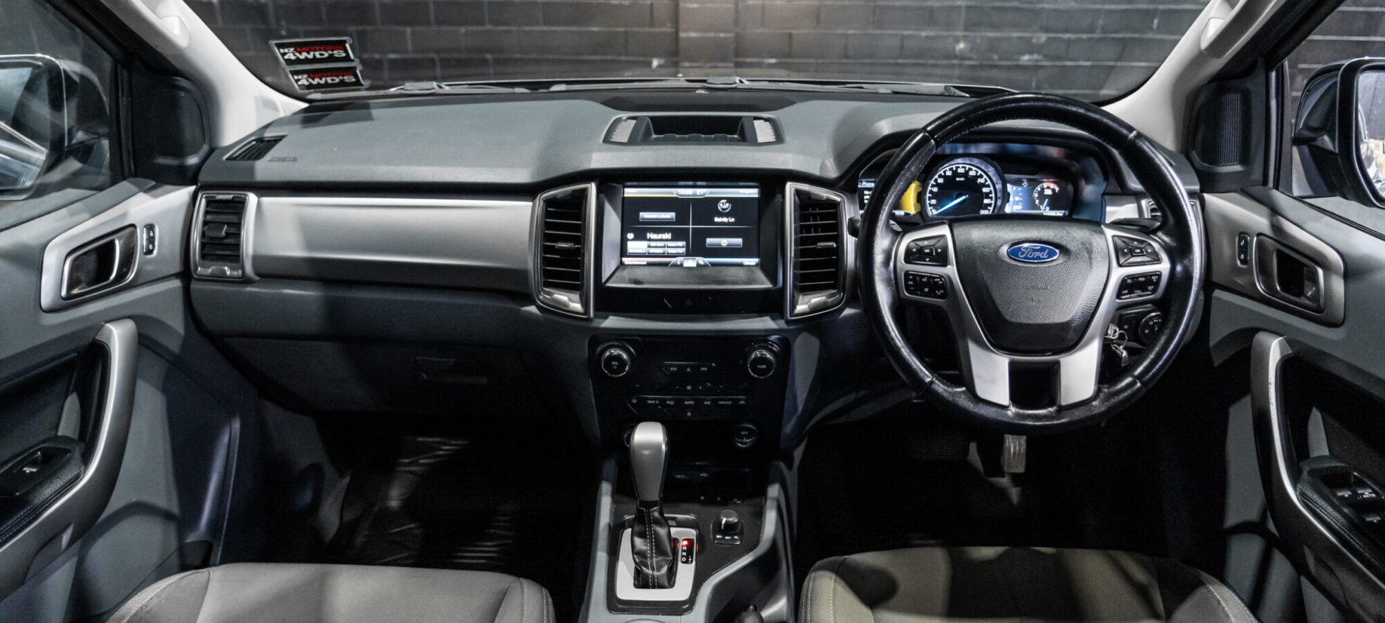 Vehicle Gallery Image