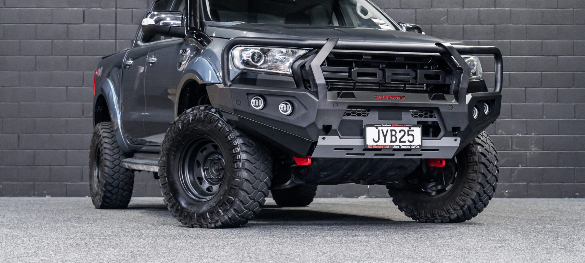 Vehicle Gallery Image