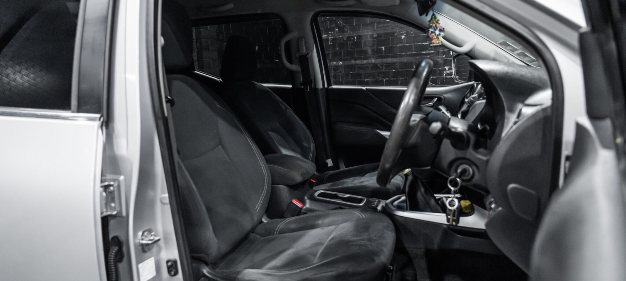 Vehicle Gallery Image