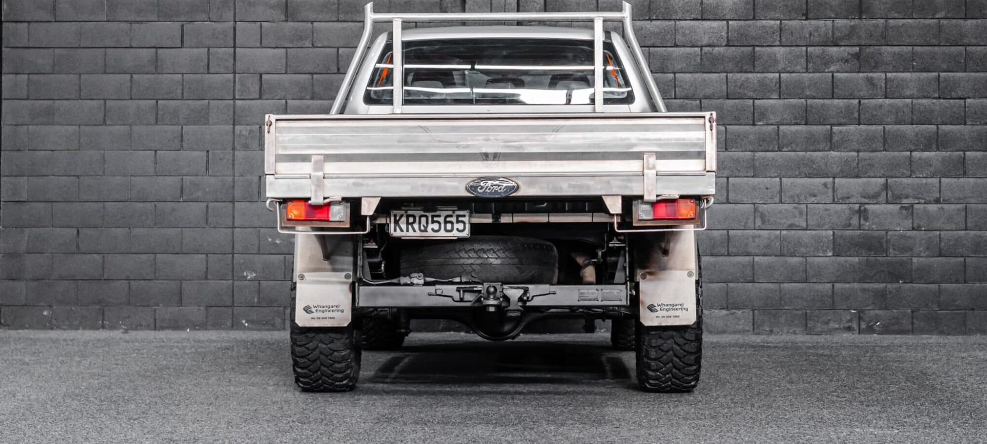 Vehicle Gallery Image