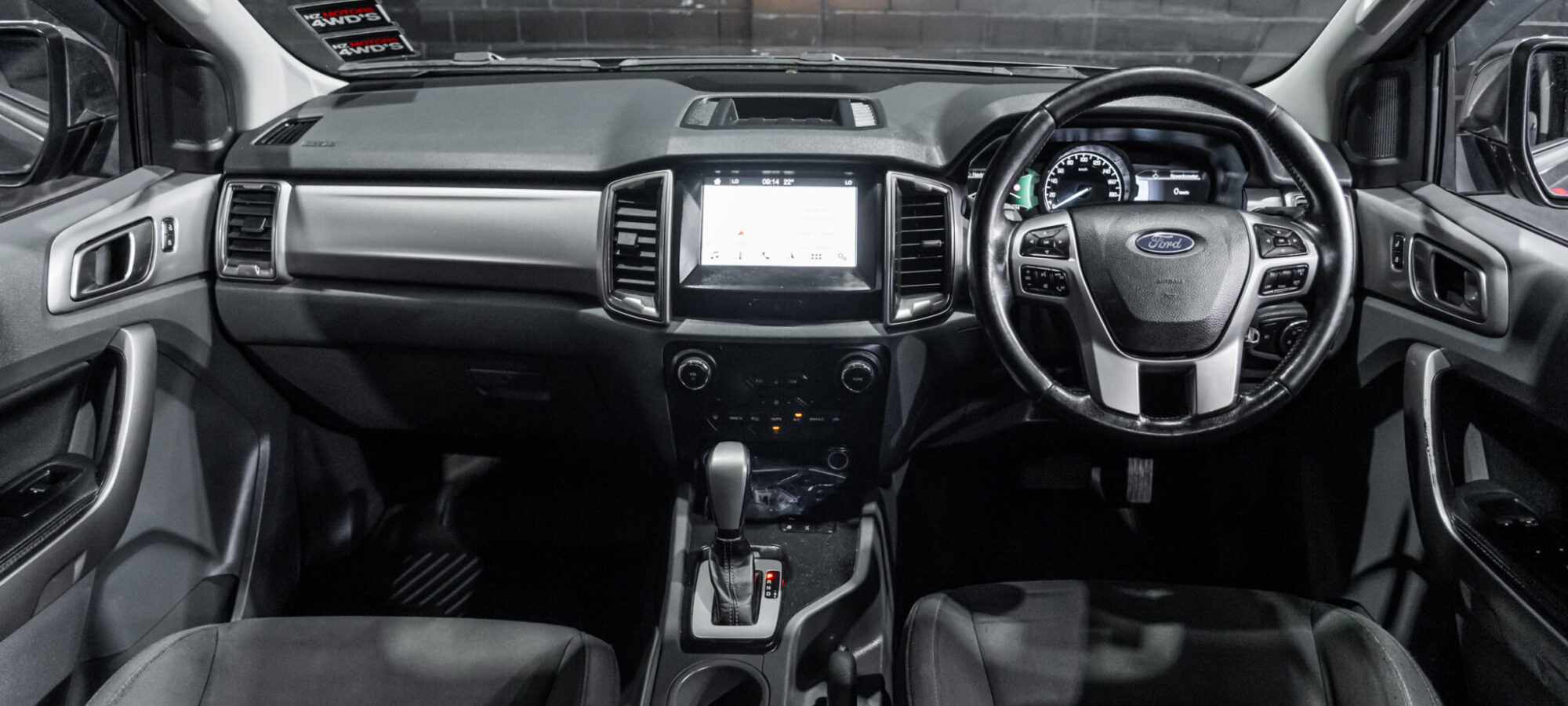 Vehicle Gallery Image