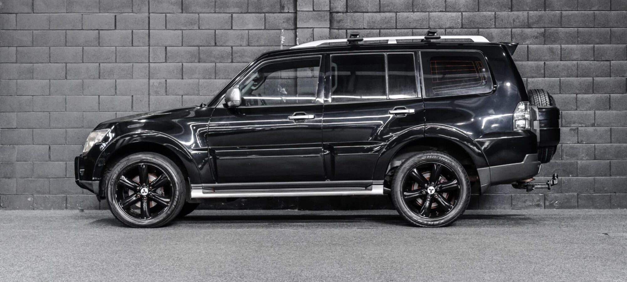 Vehicle Gallery Image