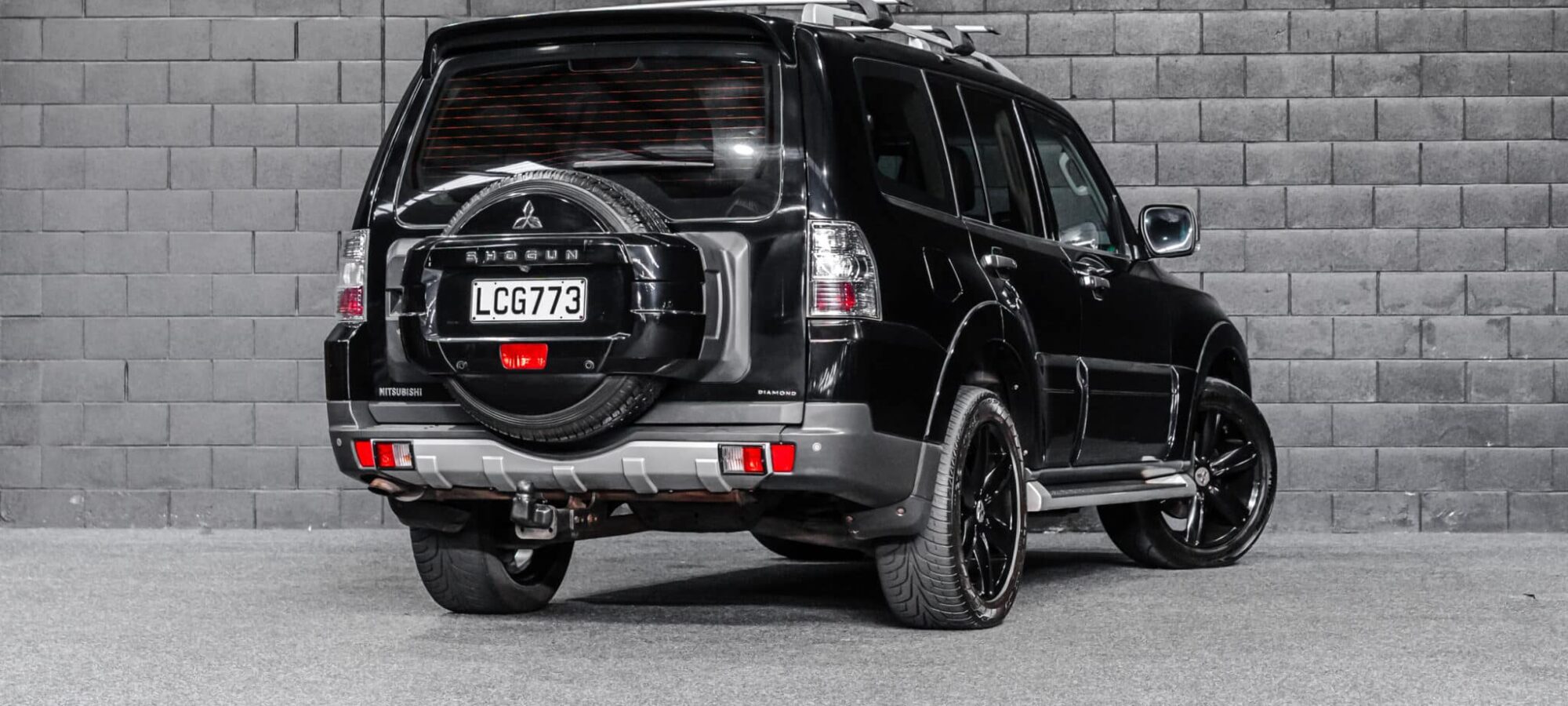 Vehicle Gallery Image