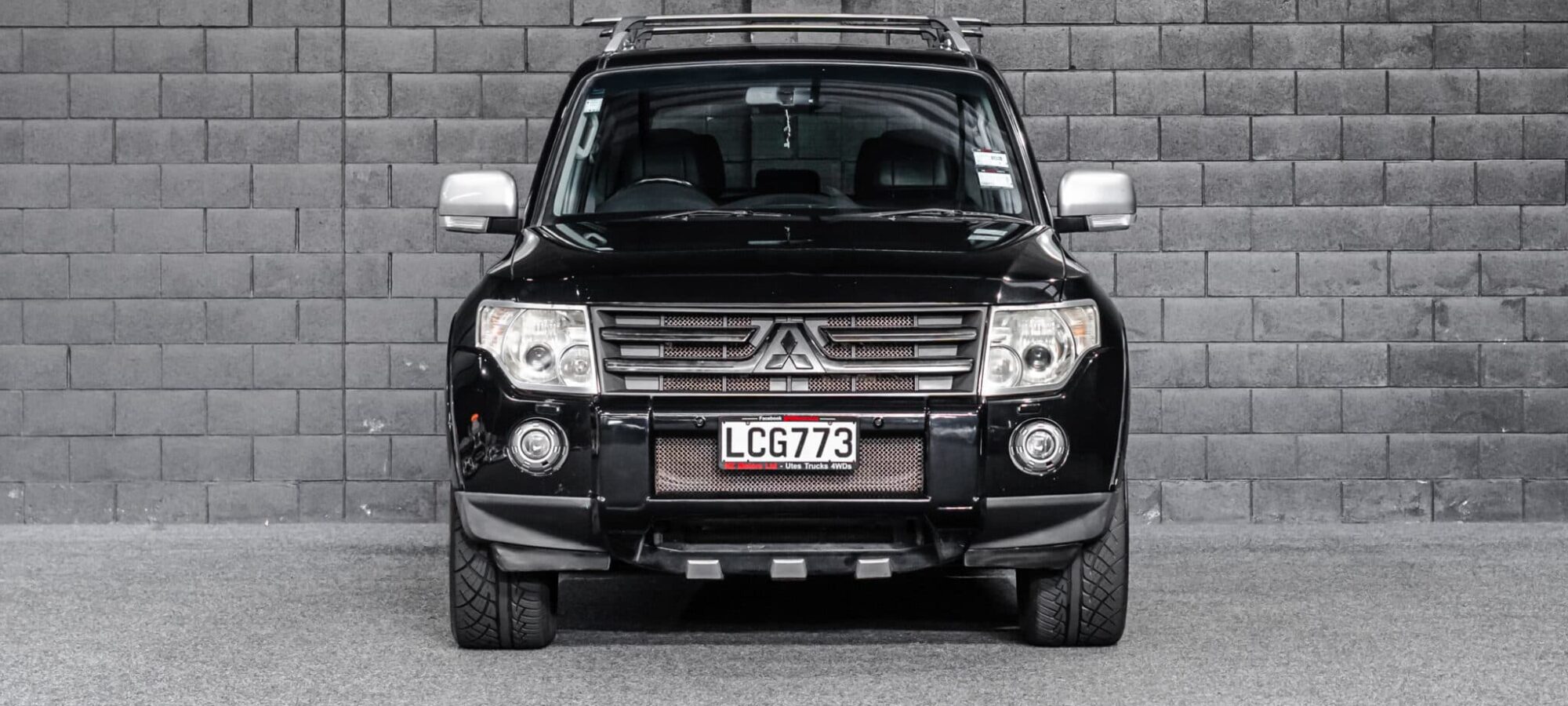 Vehicle Gallery Image