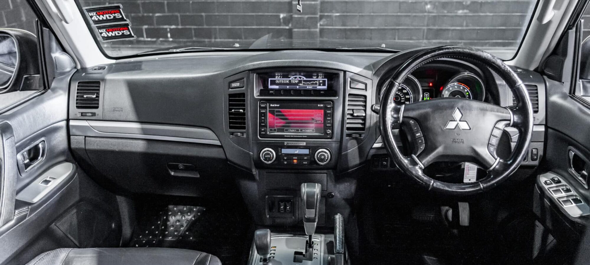 Vehicle Gallery Image