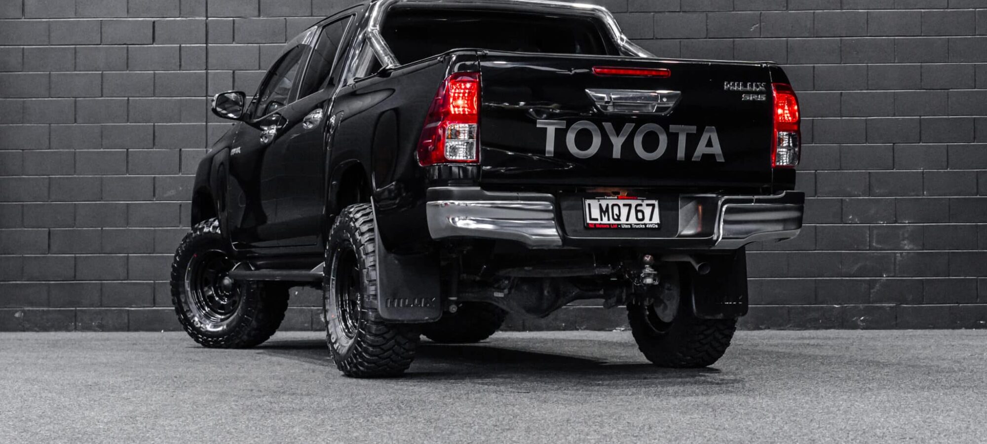 Vehicle Gallery Image