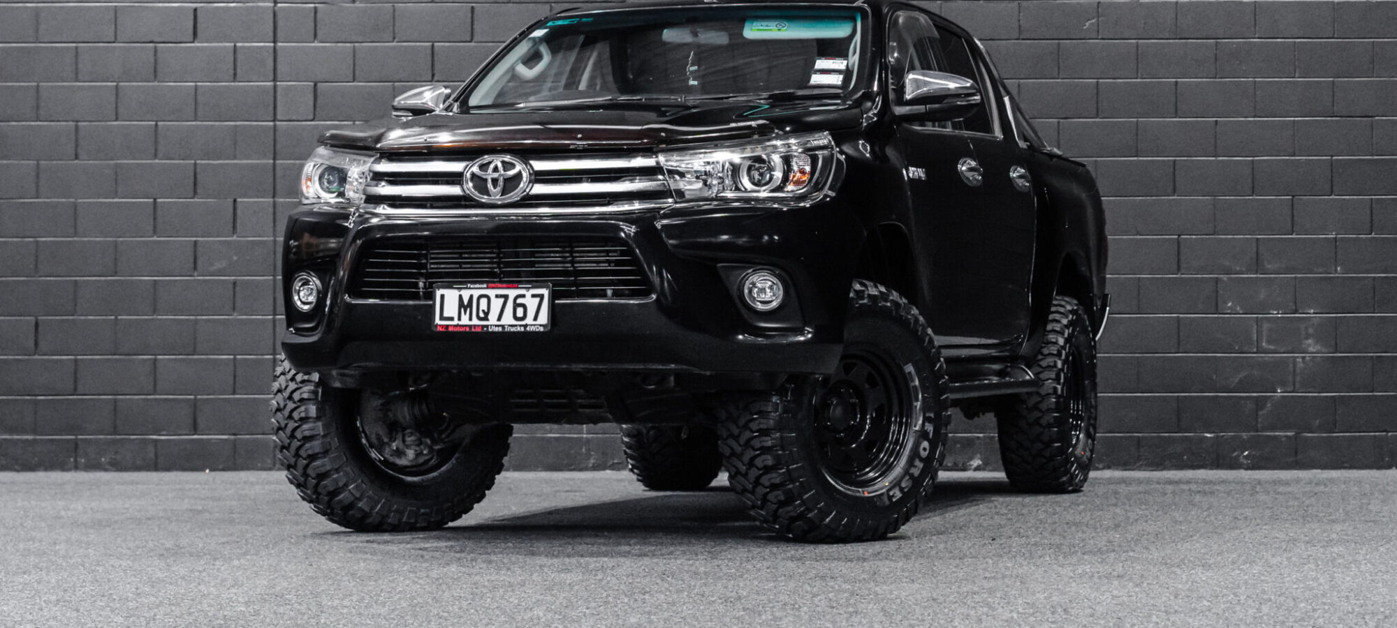 Vehicle Gallery Image