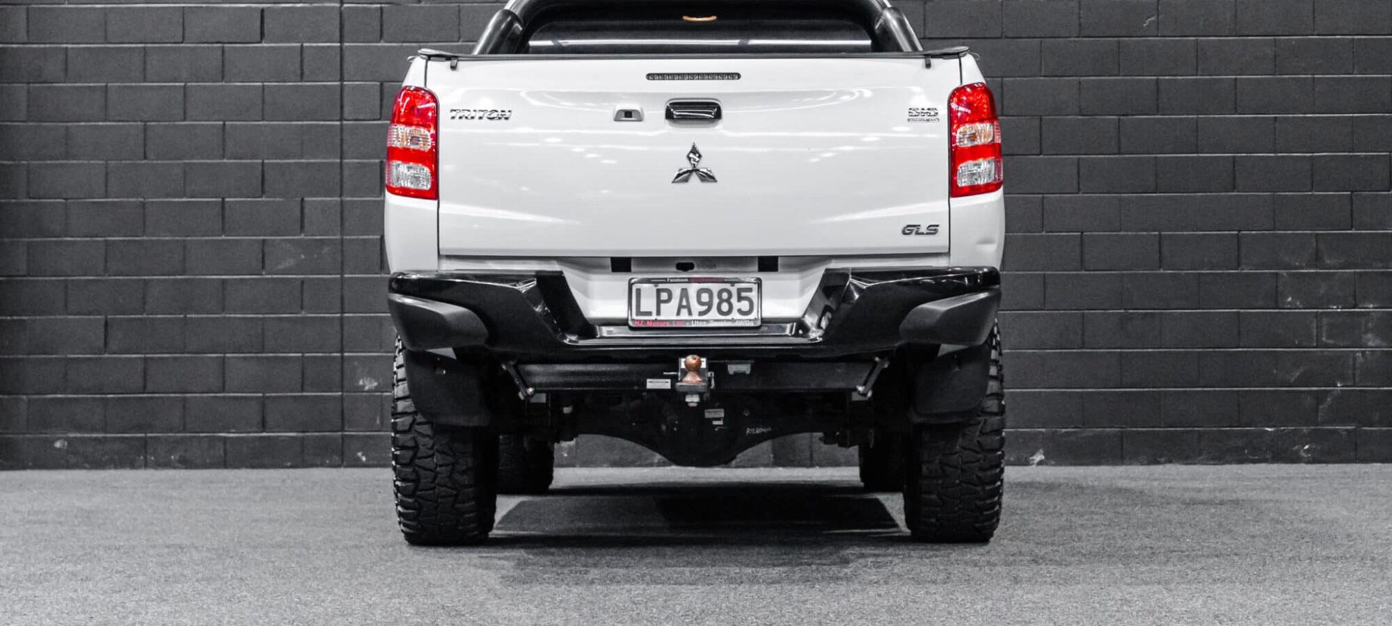 Vehicle Gallery Image