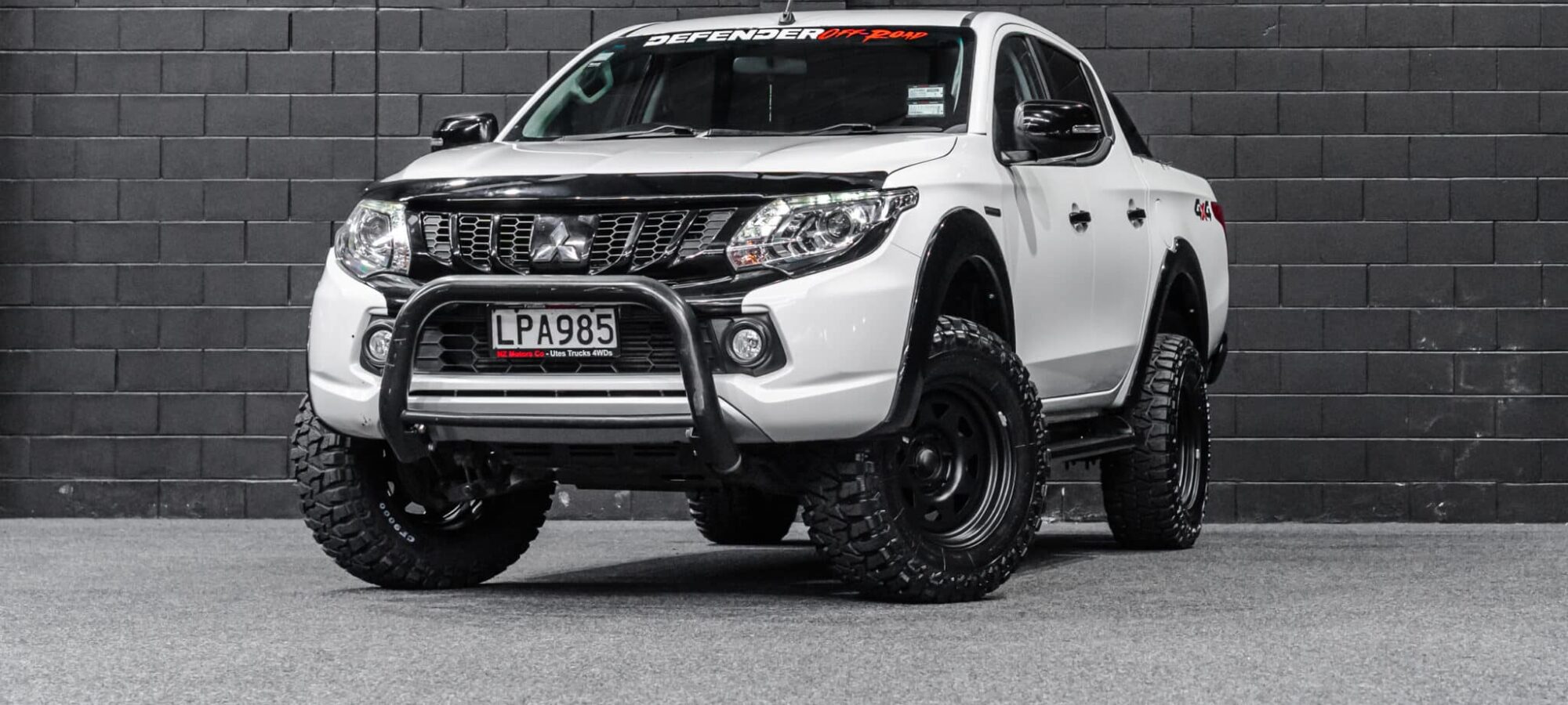 Vehicle Gallery Image