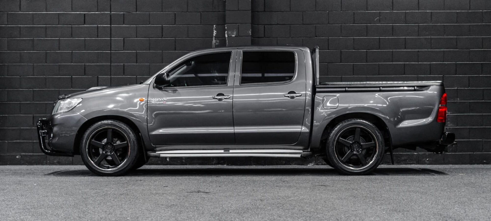 Vehicle Gallery Image