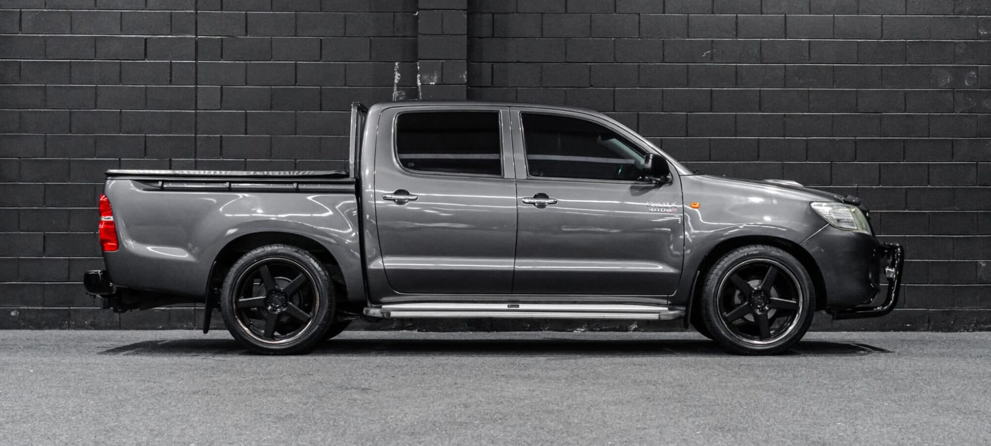 Vehicle Gallery Image