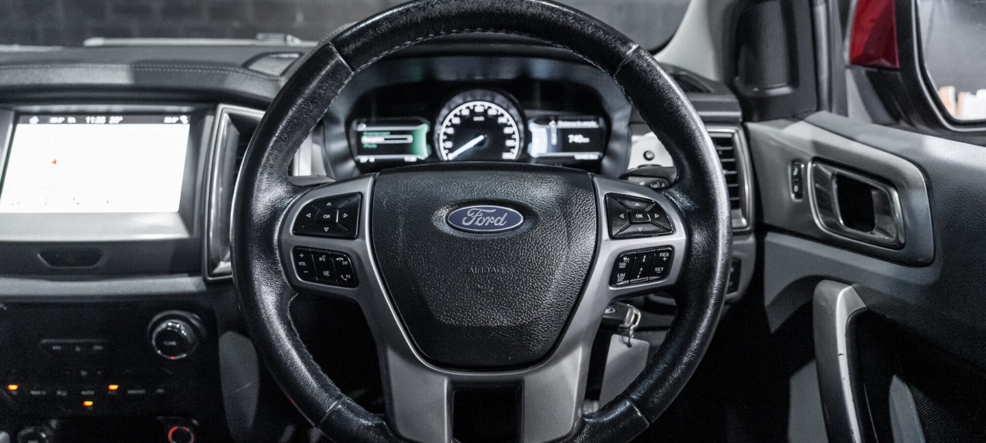 Vehicle Gallery Image