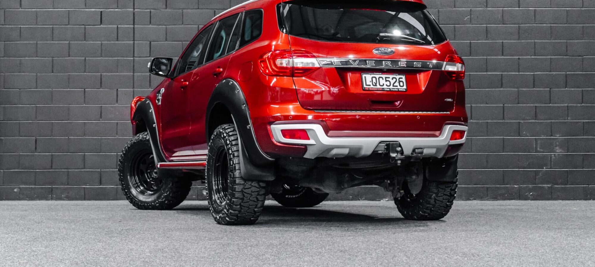 Vehicle Gallery Image