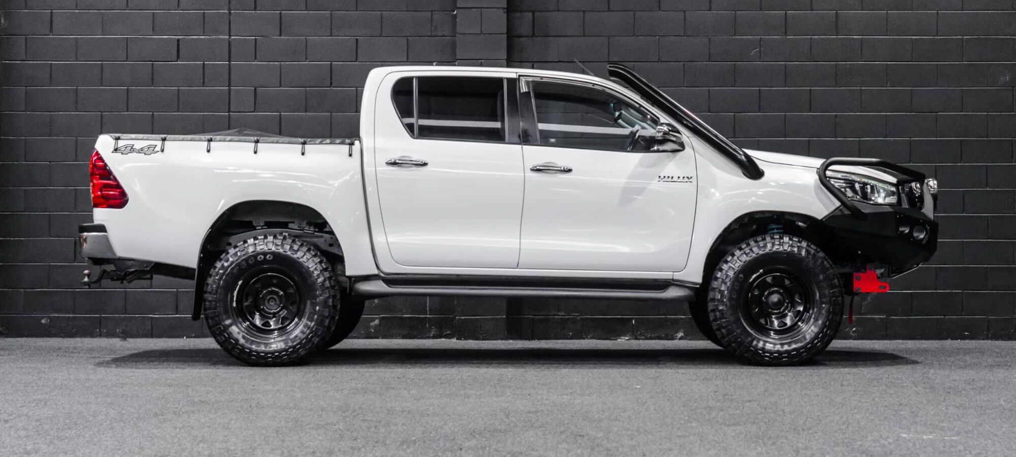 Vehicle Gallery Image