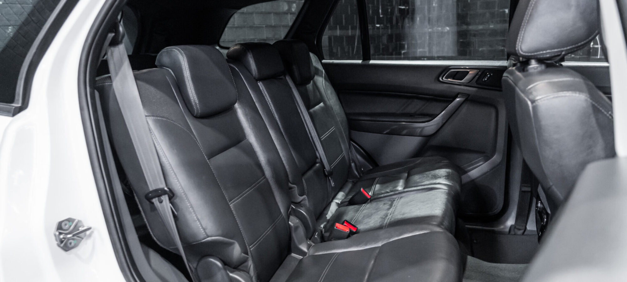 Vehicle Gallery Image