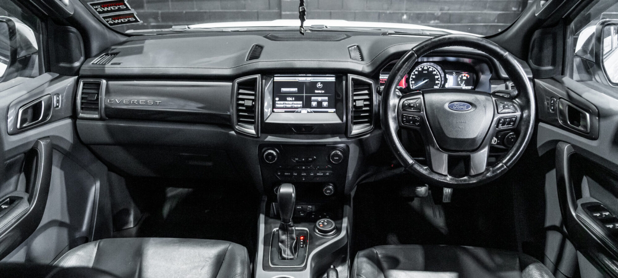 Vehicle Gallery Image