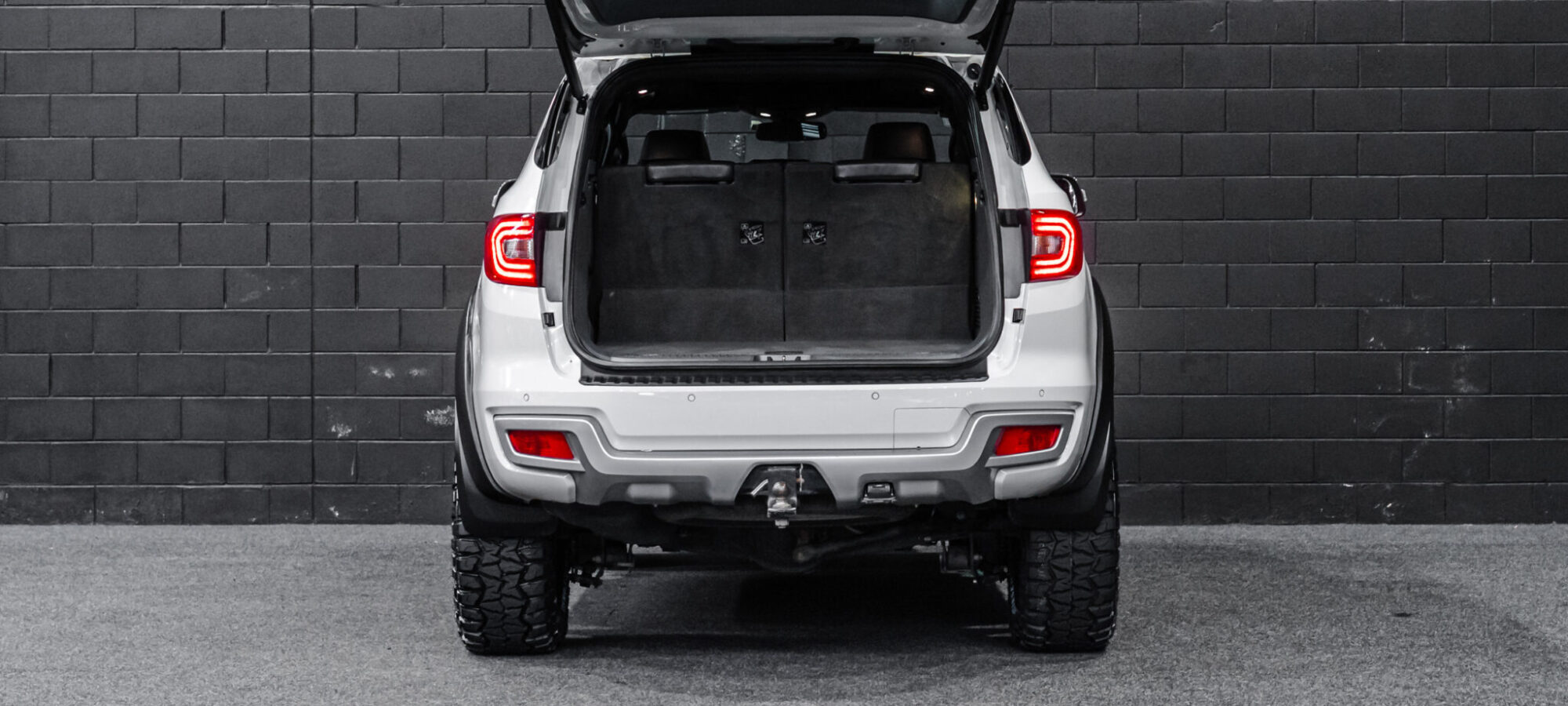 Vehicle Gallery Image