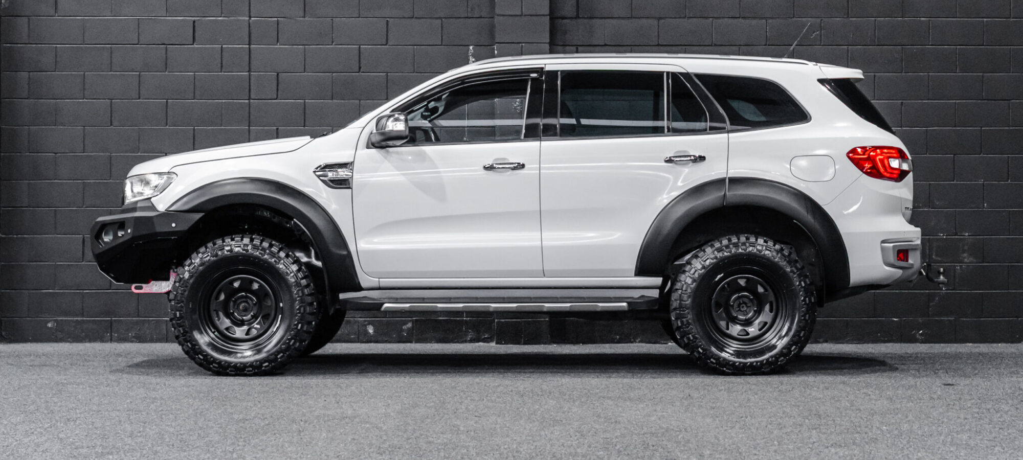 Vehicle Gallery Image