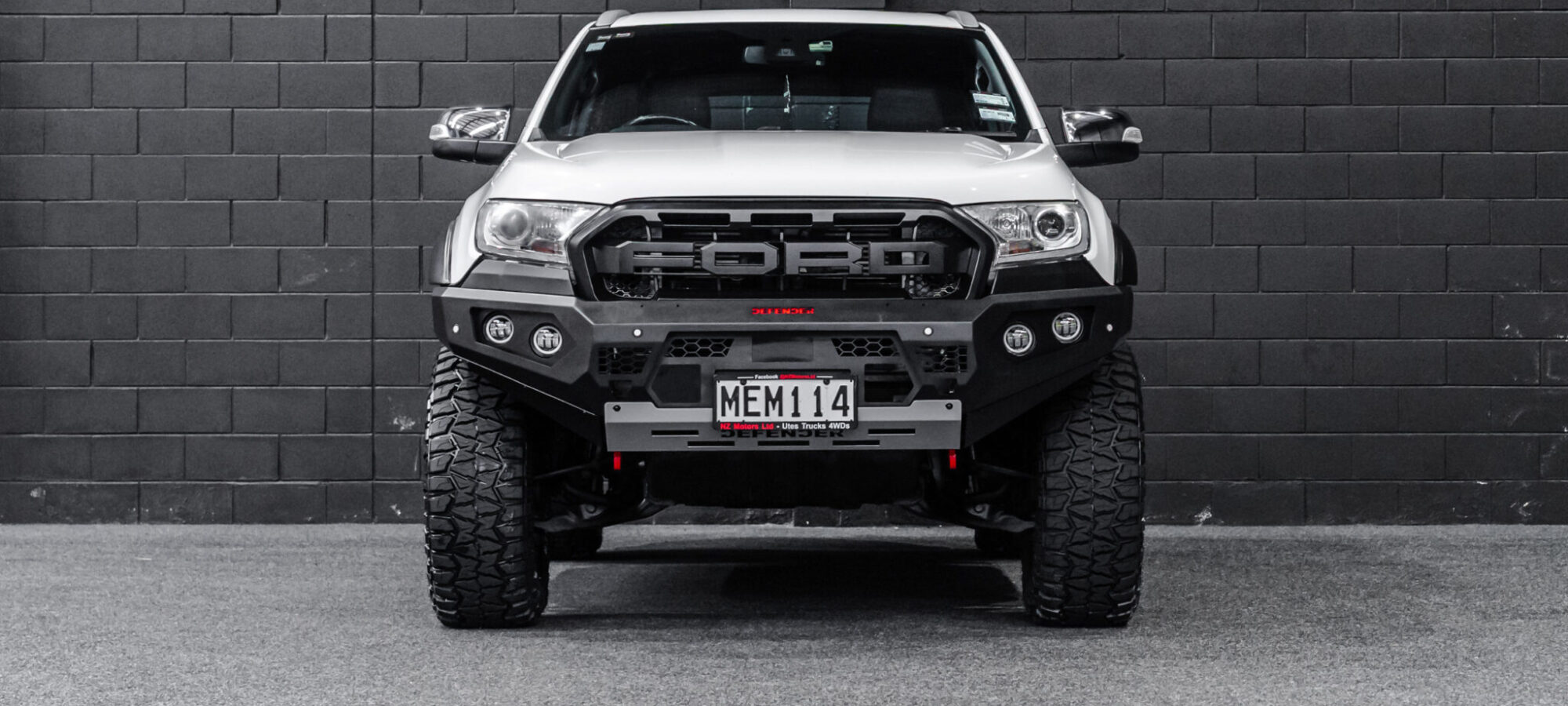 Vehicle Gallery Image