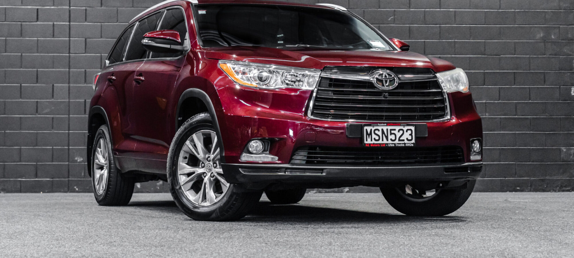 Vehicle Gallery Image