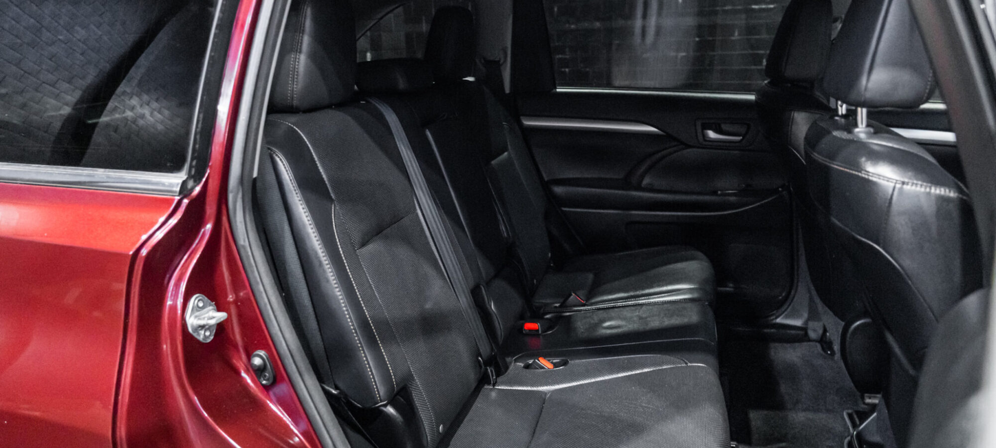 Vehicle Gallery Image