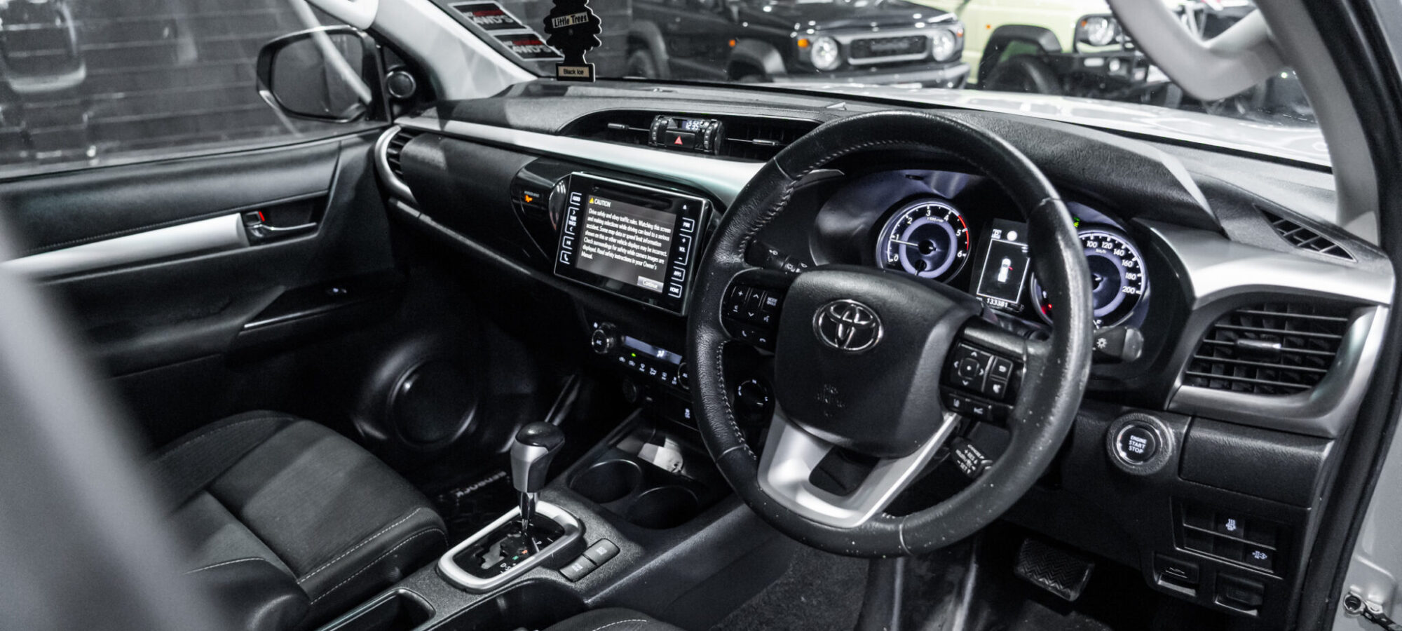 Vehicle Gallery Image