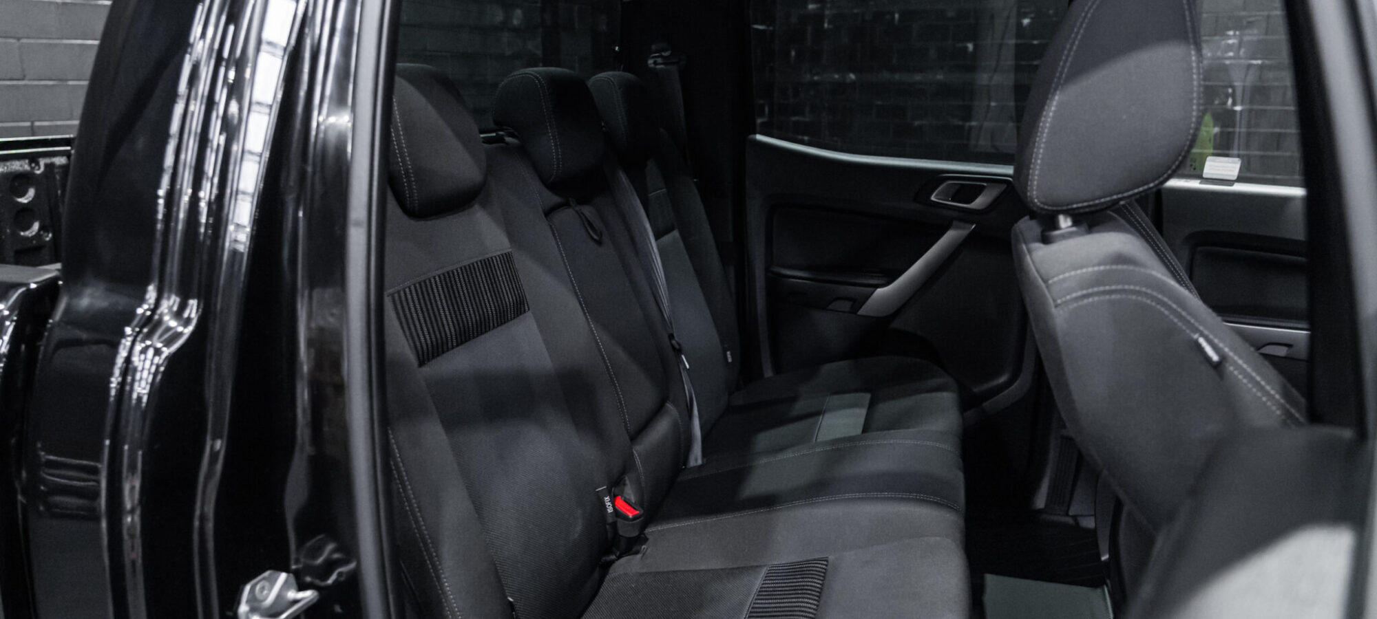 Vehicle Gallery Image