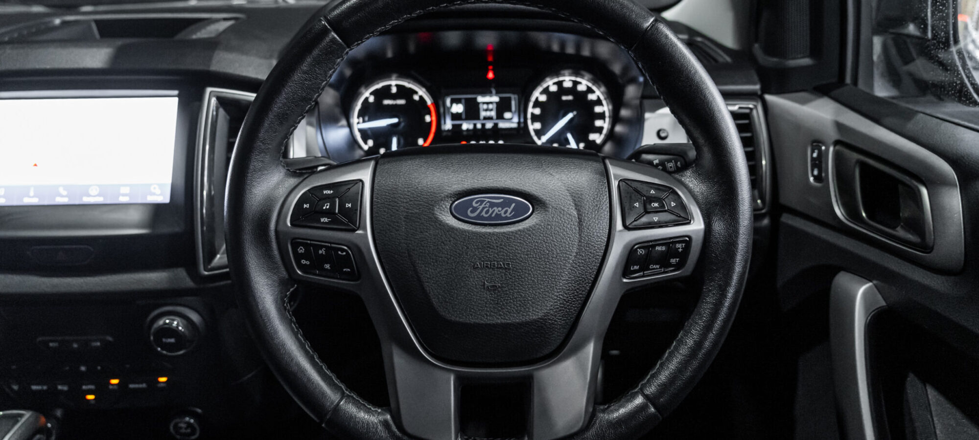 Vehicle Gallery Image