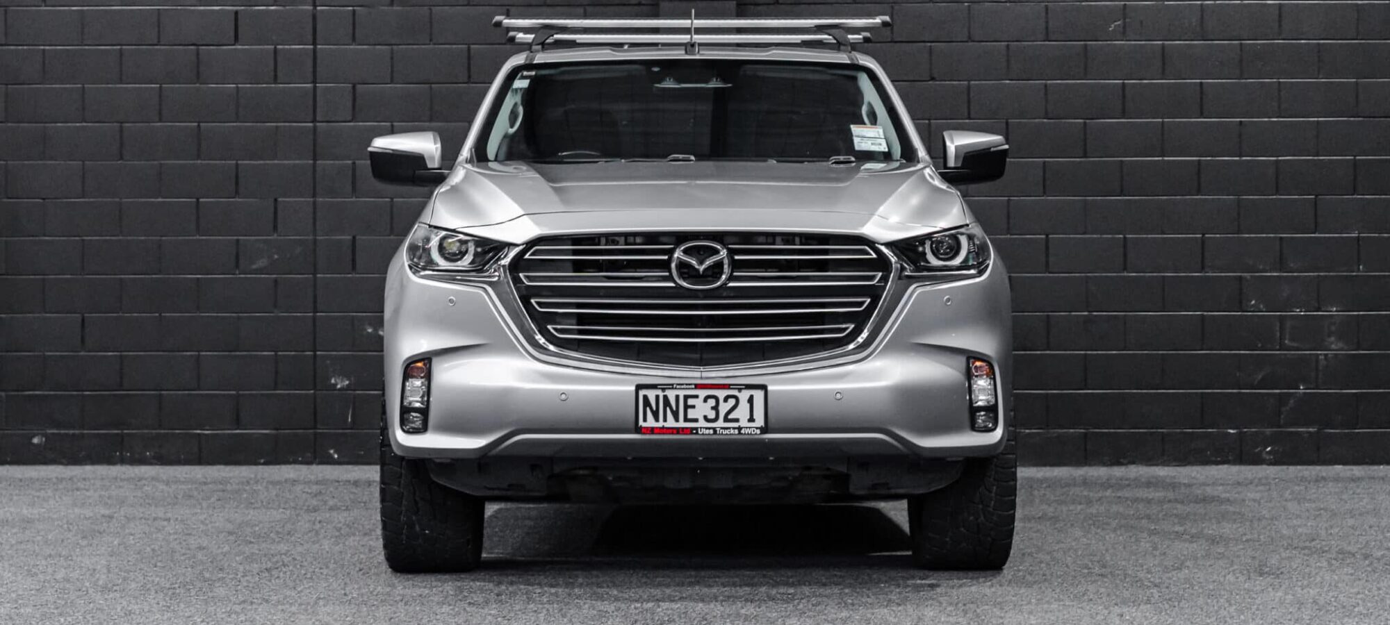 Vehicle Gallery Image