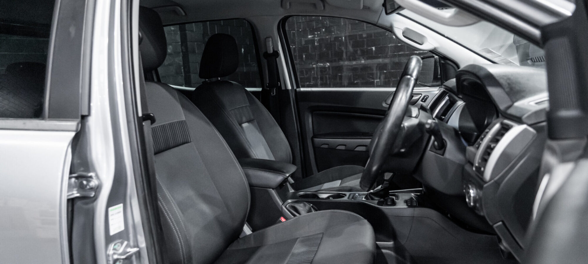 Vehicle Gallery Image