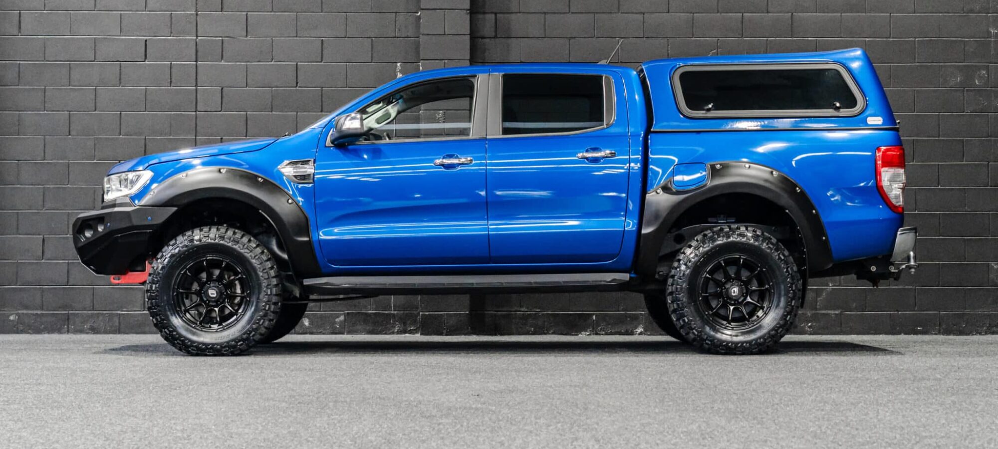 Vehicle Gallery Image