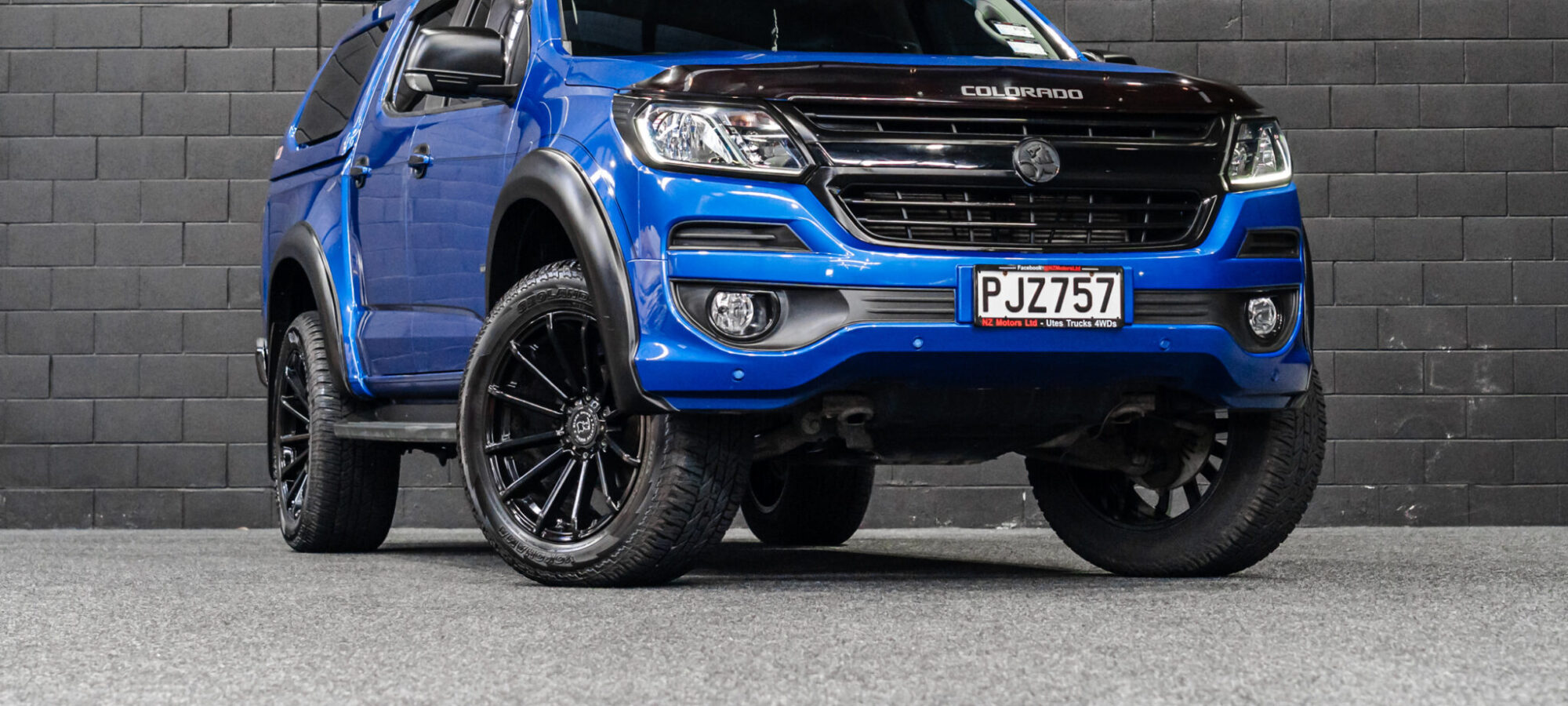 Vehicle Gallery Image