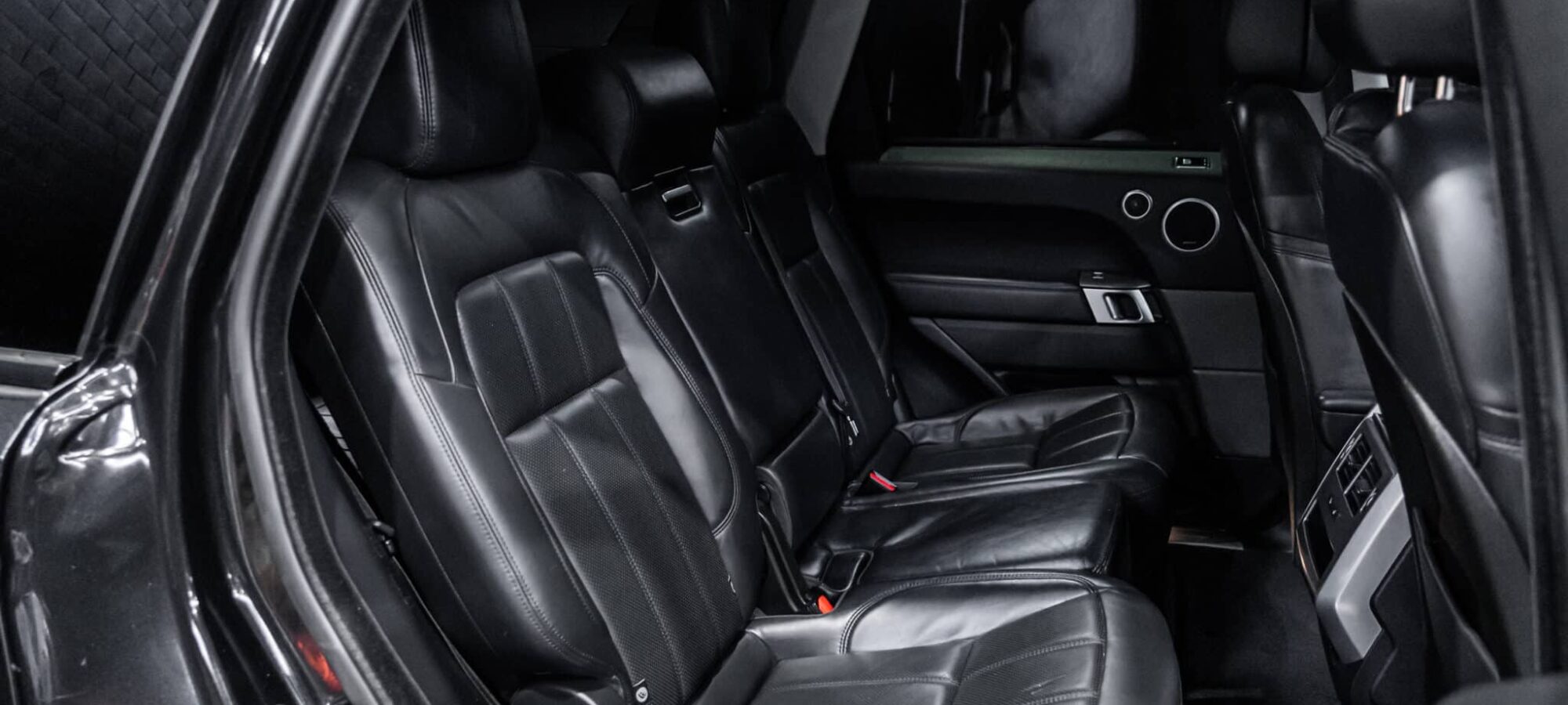 Vehicle Gallery Image