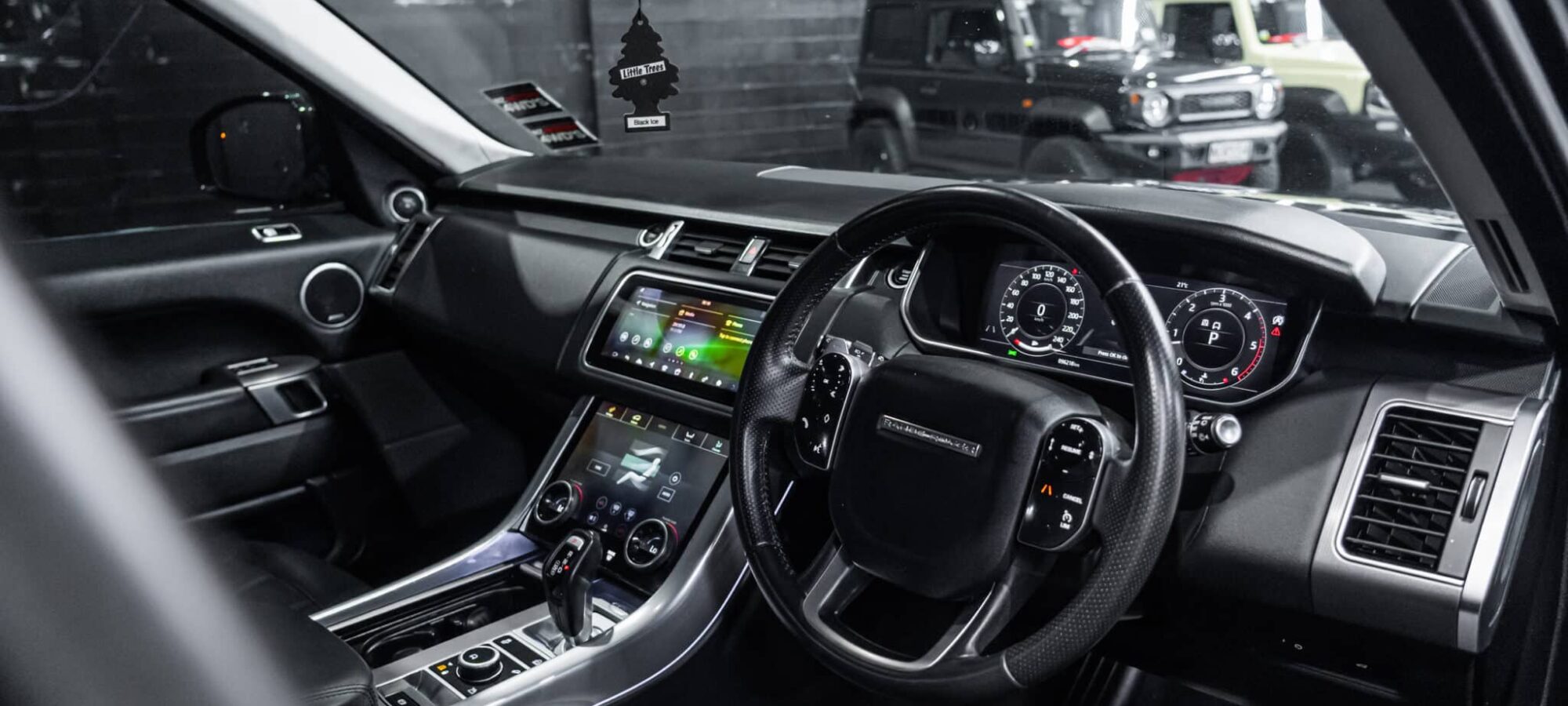 Vehicle Gallery Image