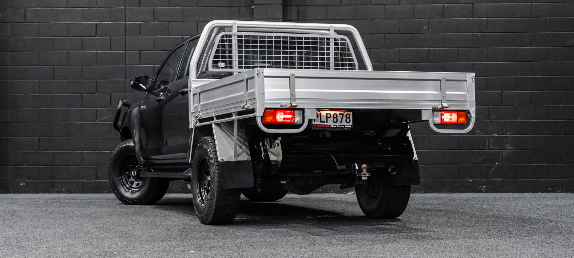 Vehicle Gallery Image