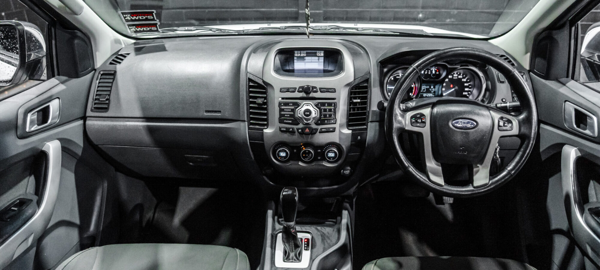 Vehicle Gallery Image