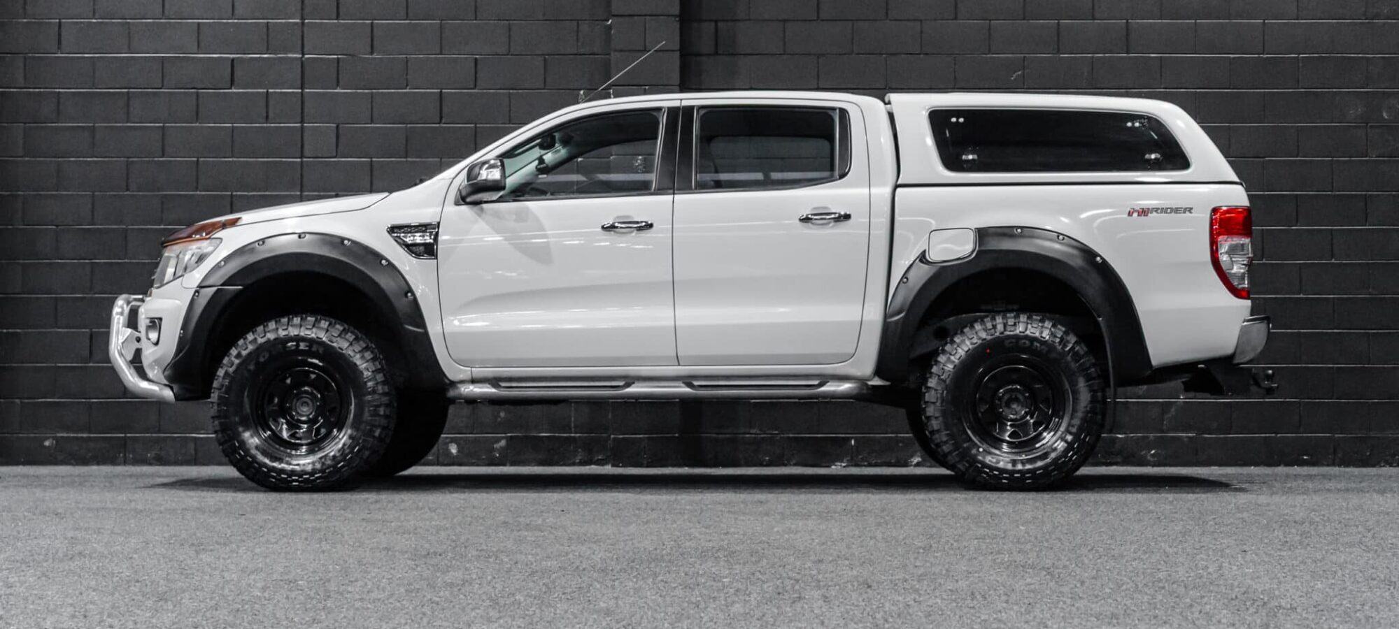 Vehicle Gallery Image