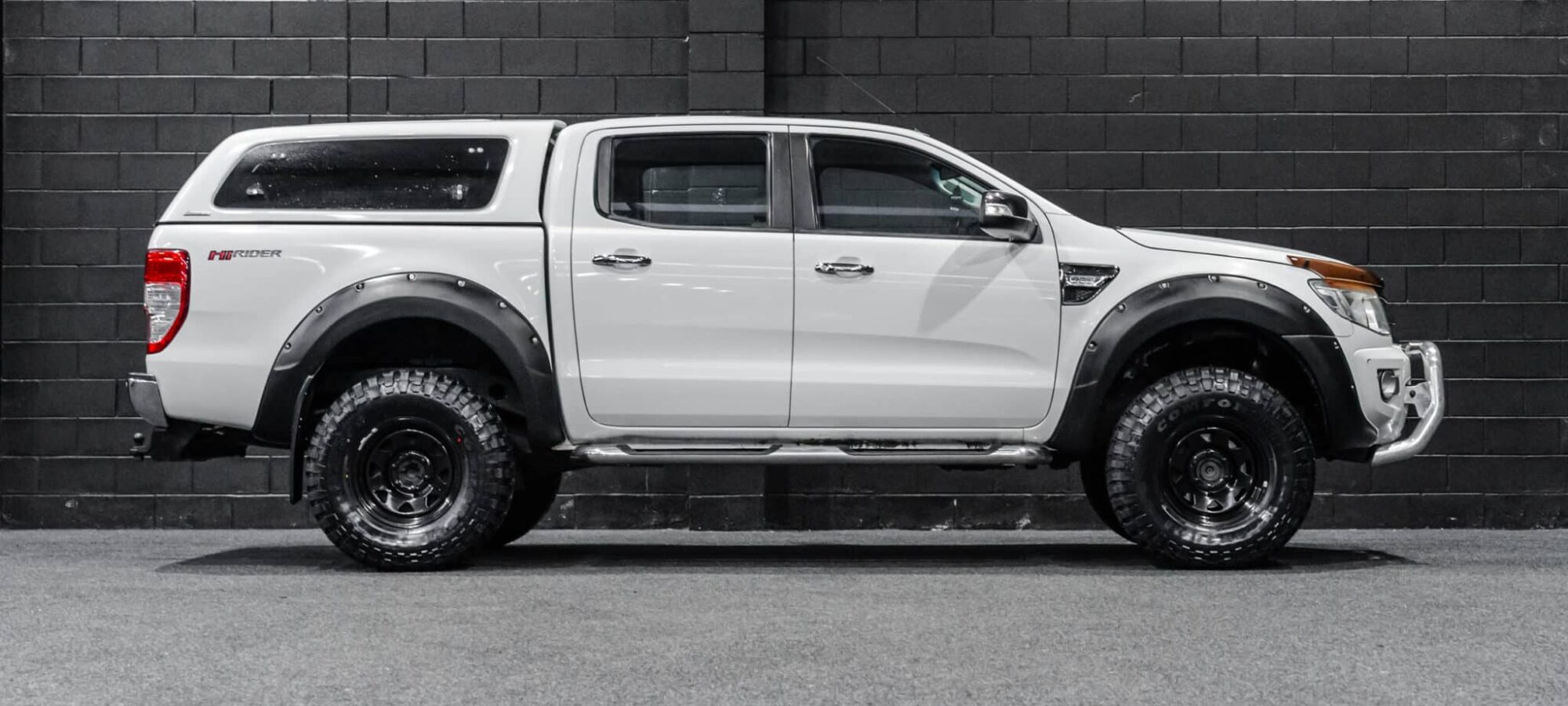 Vehicle Gallery Image