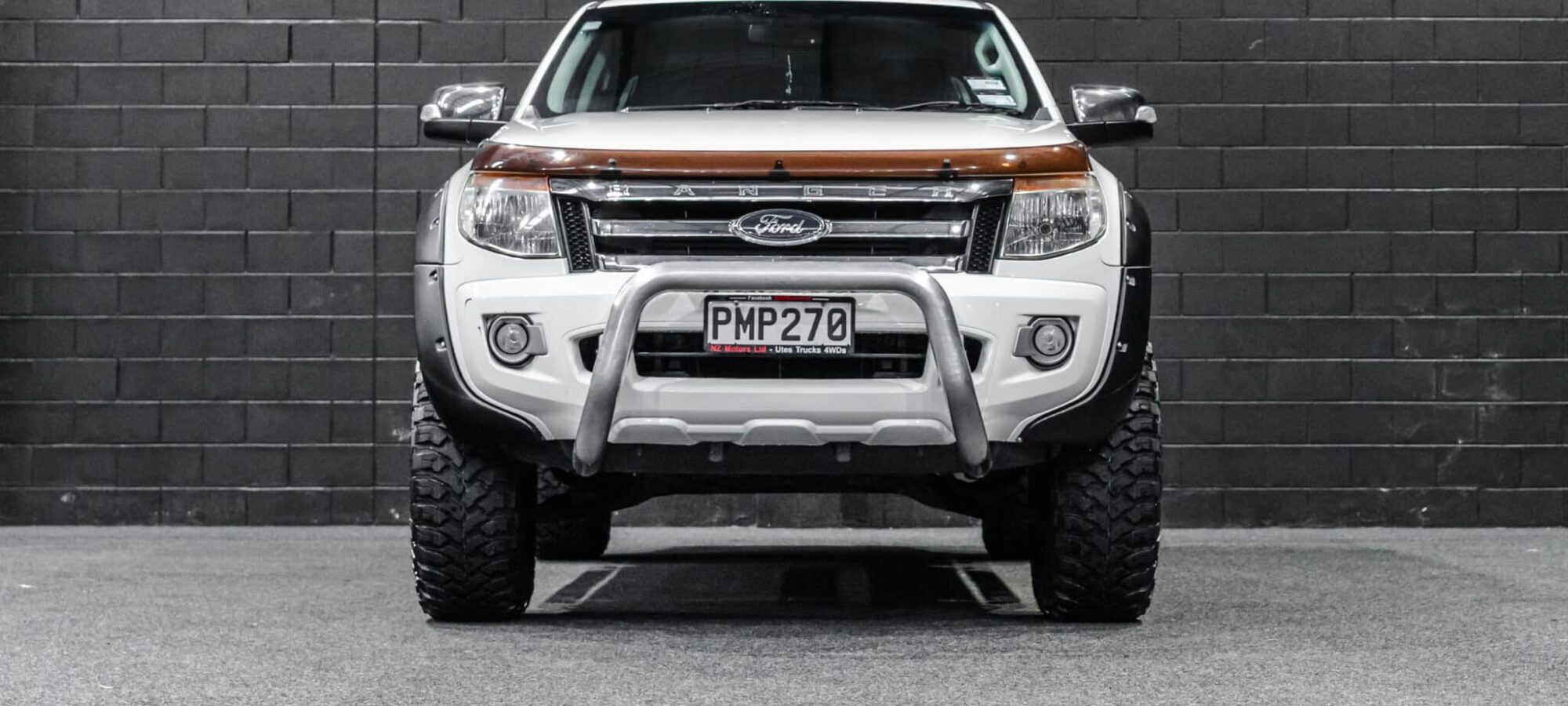 Vehicle Gallery Image