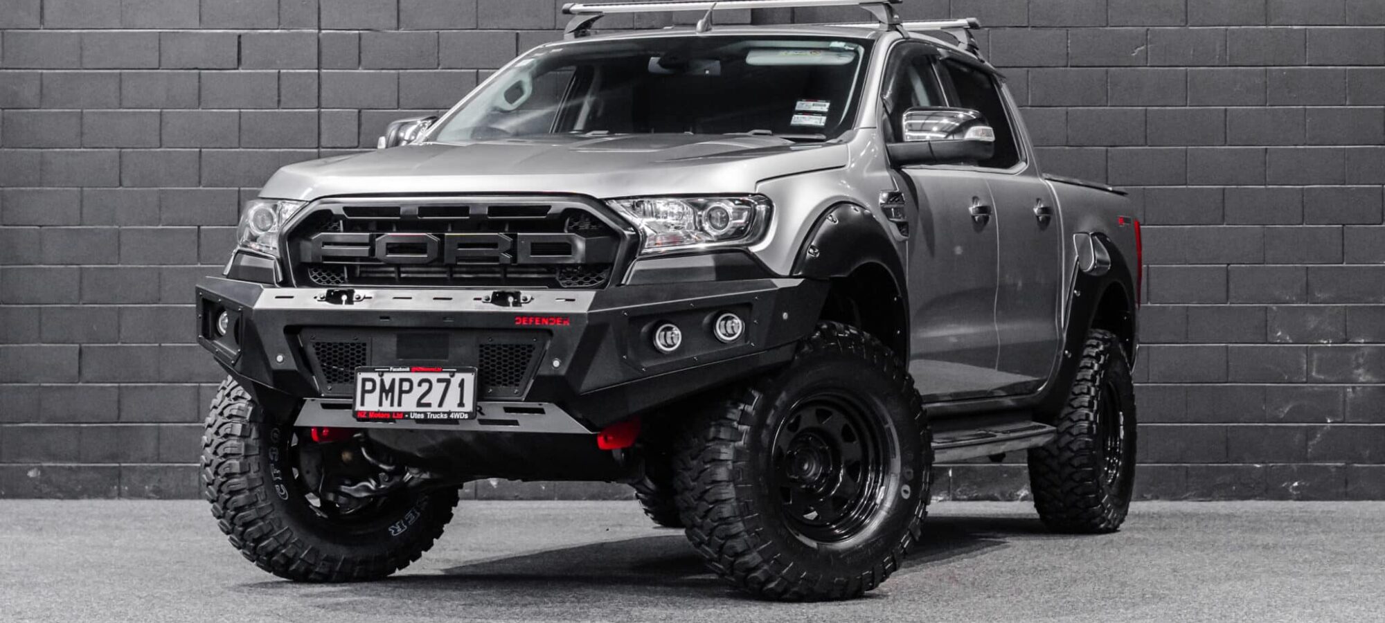 Vehicle Gallery Image