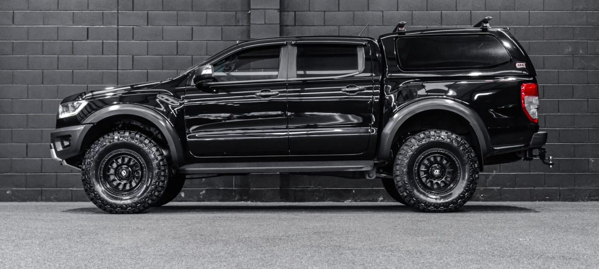 Vehicle Gallery Image